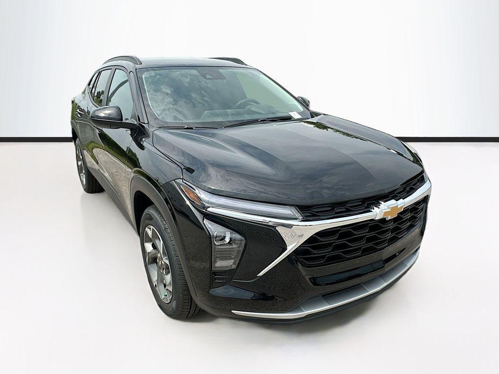 new 2025 Chevrolet Trax car, priced at $25,750