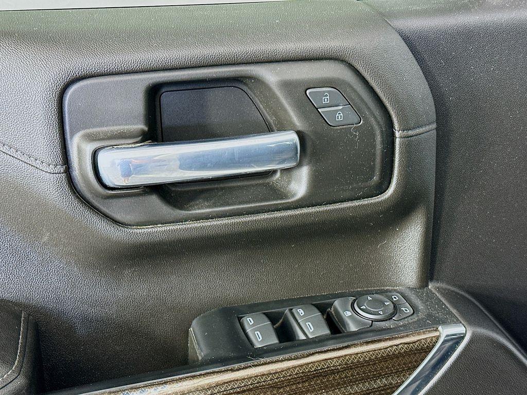 used 2022 Chevrolet Silverado 1500 Limited car, priced at $33,442