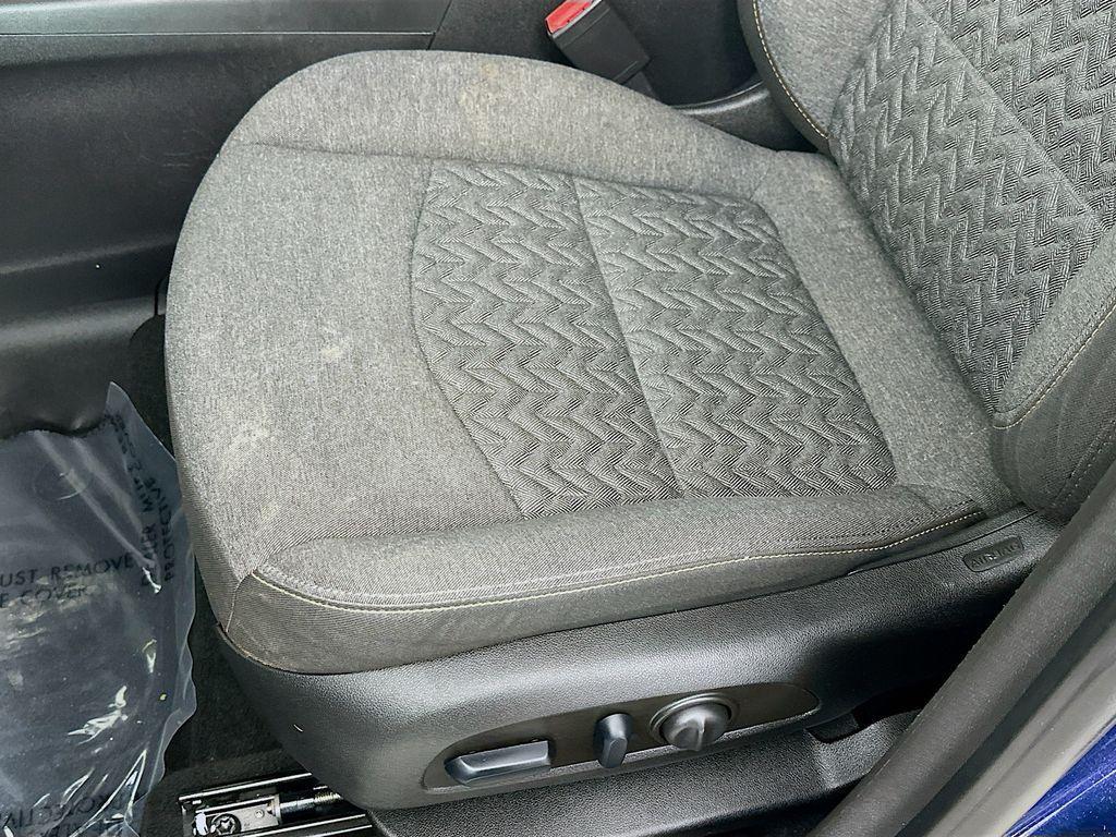 used 2023 Chevrolet Equinox car, priced at $20,300