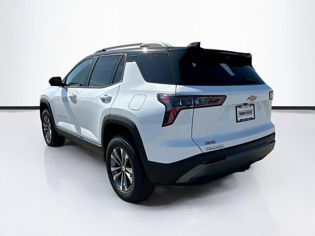 new 2025 Chevrolet Equinox car, priced at $33,365