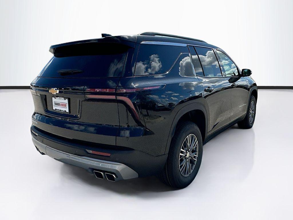 new 2026 Chevrolet Traverse car, priced at $42,695