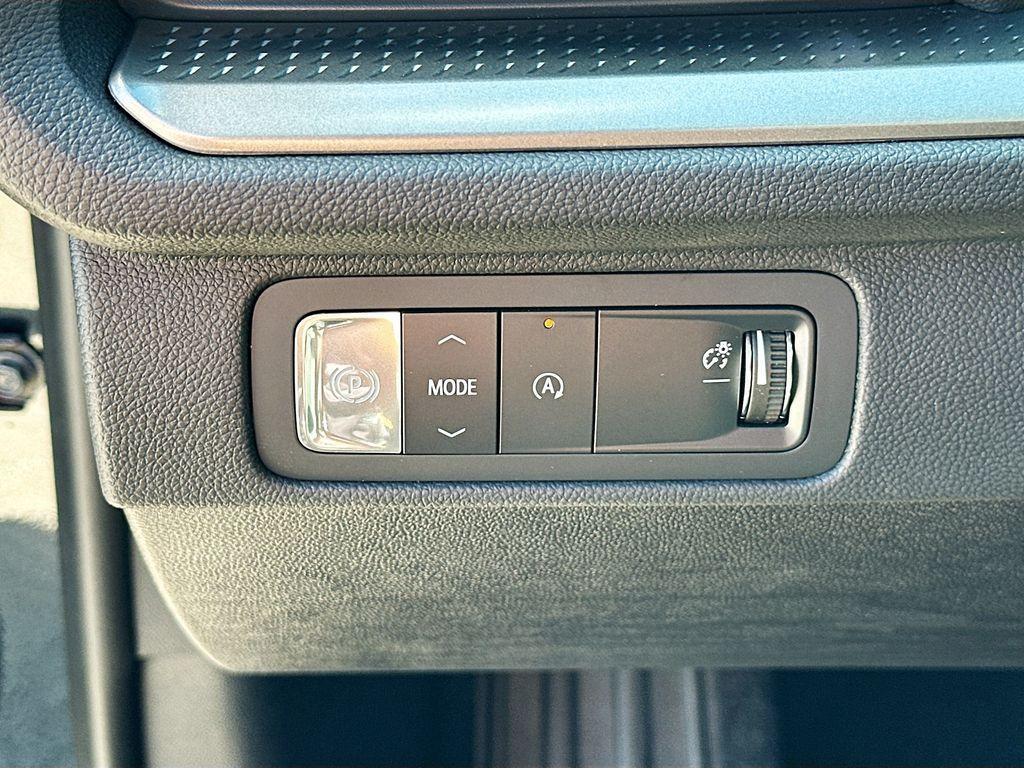 new 2026 Chevrolet Traverse car, priced at $42,695