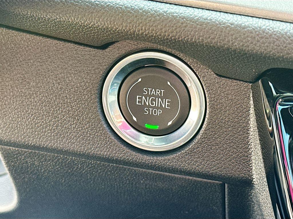 new 2026 Chevrolet Traverse car, priced at $42,695