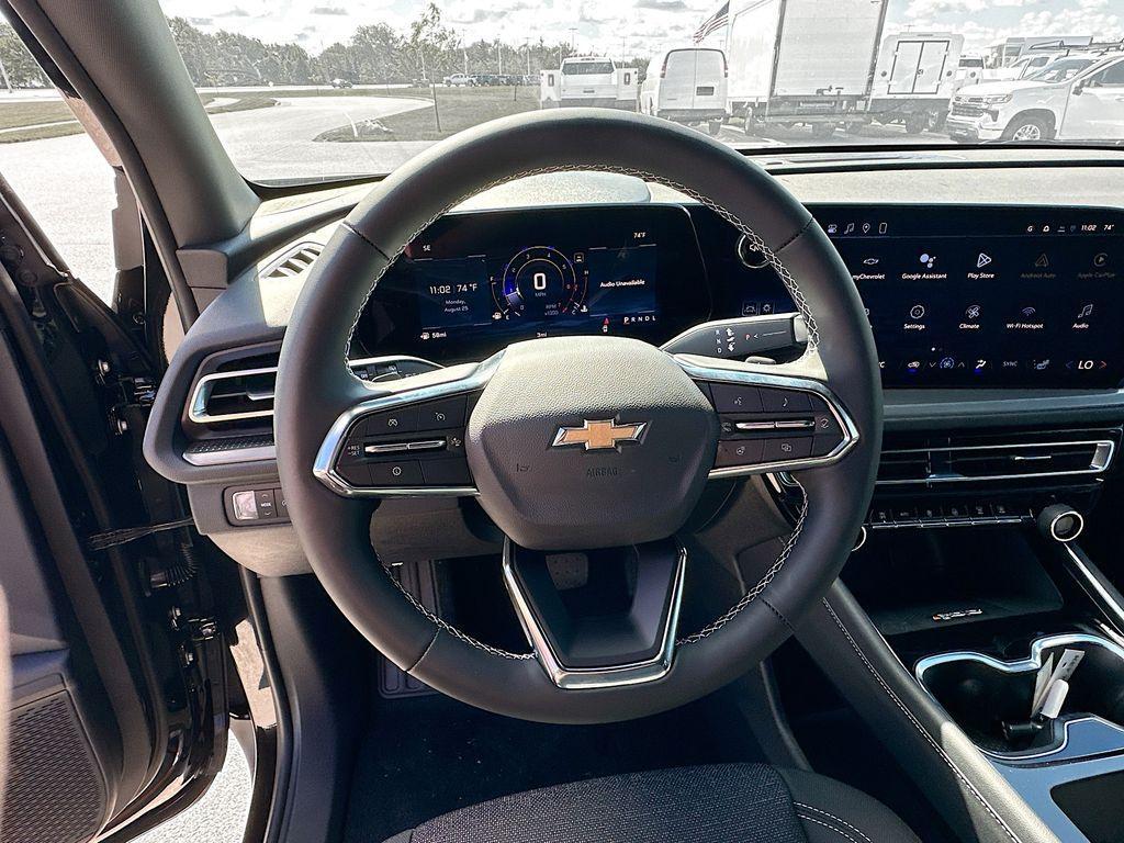 new 2026 Chevrolet Traverse car, priced at $42,695