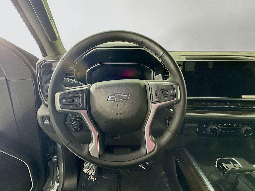 used 2025 Chevrolet Silverado 1500 car, priced at $51,990