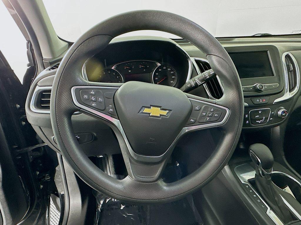 used 2022 Chevrolet Equinox car, priced at $17,100