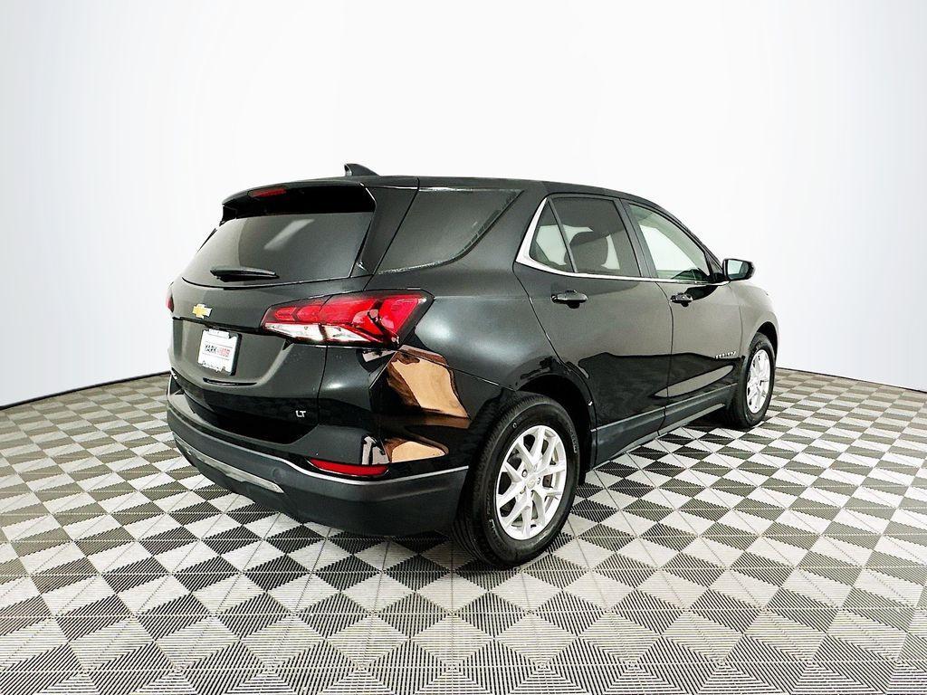 used 2022 Chevrolet Equinox car, priced at $17,100