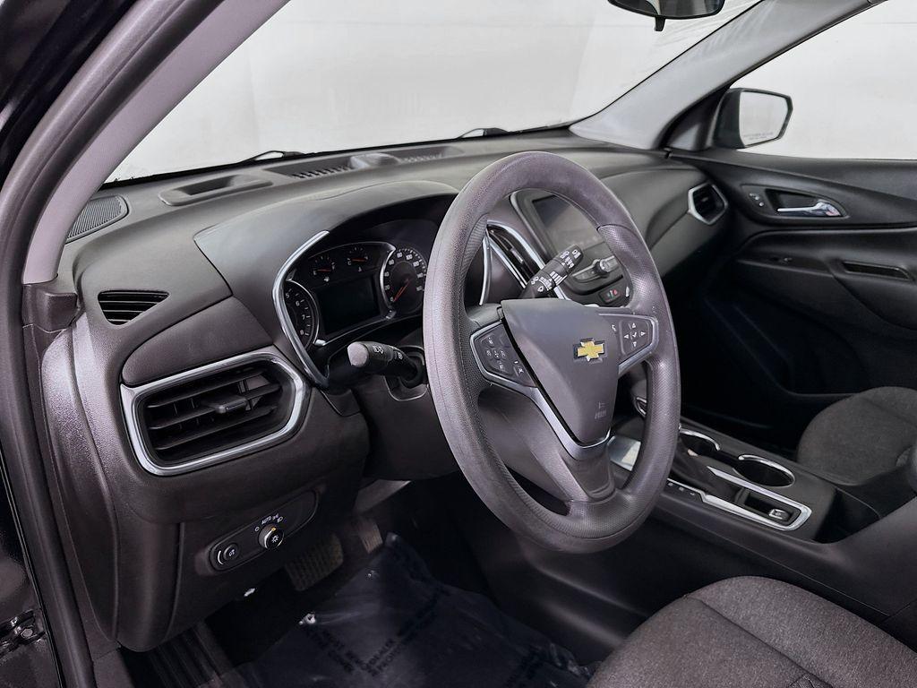 used 2022 Chevrolet Equinox car, priced at $17,100