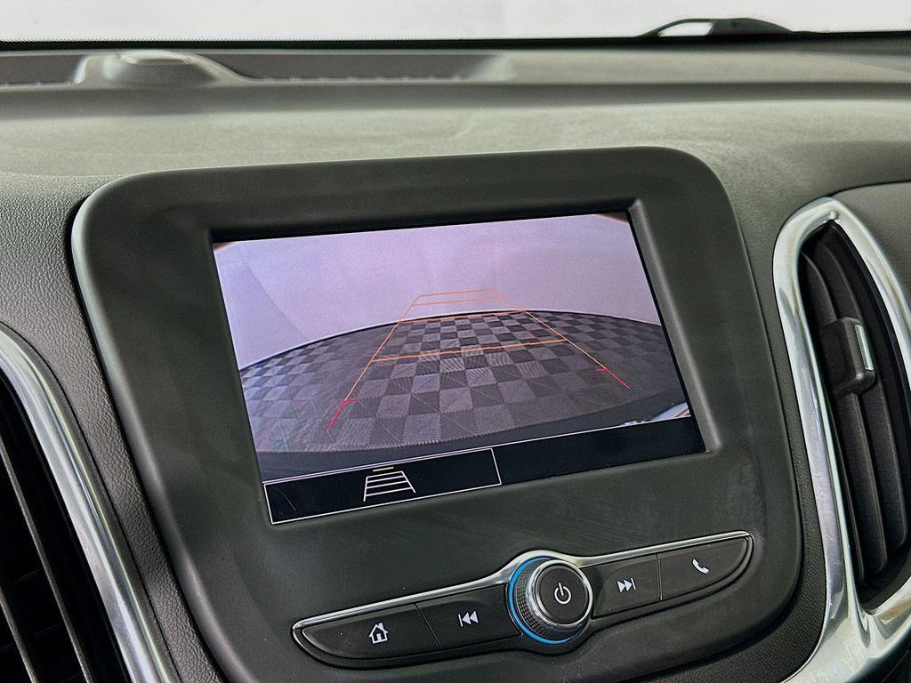 used 2022 Chevrolet Equinox car, priced at $17,100