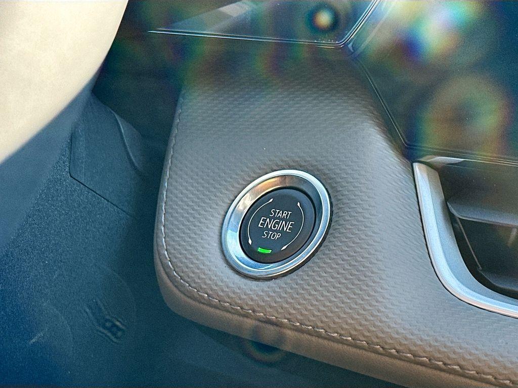 new 2026 Chevrolet Equinox car, priced at $37,325