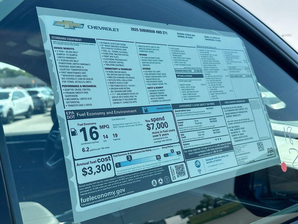 new 2025 Chevrolet Suburban car, priced at $79,680