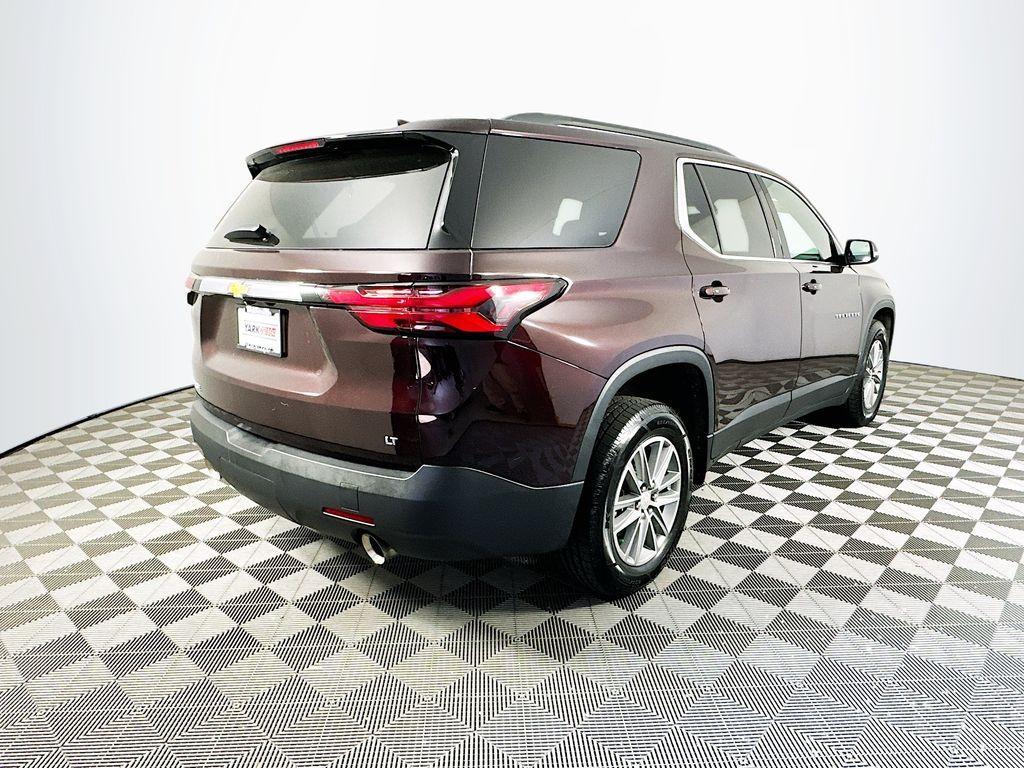 used 2023 Chevrolet Traverse car, priced at $29,998