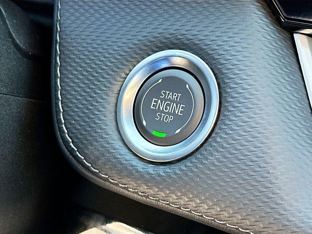 new 2025 Chevrolet Equinox car, priced at $32,125