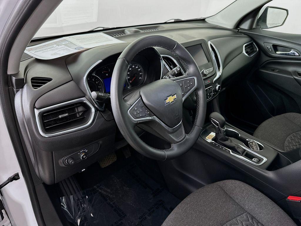 used 2023 Chevrolet Equinox car, priced at $22,910