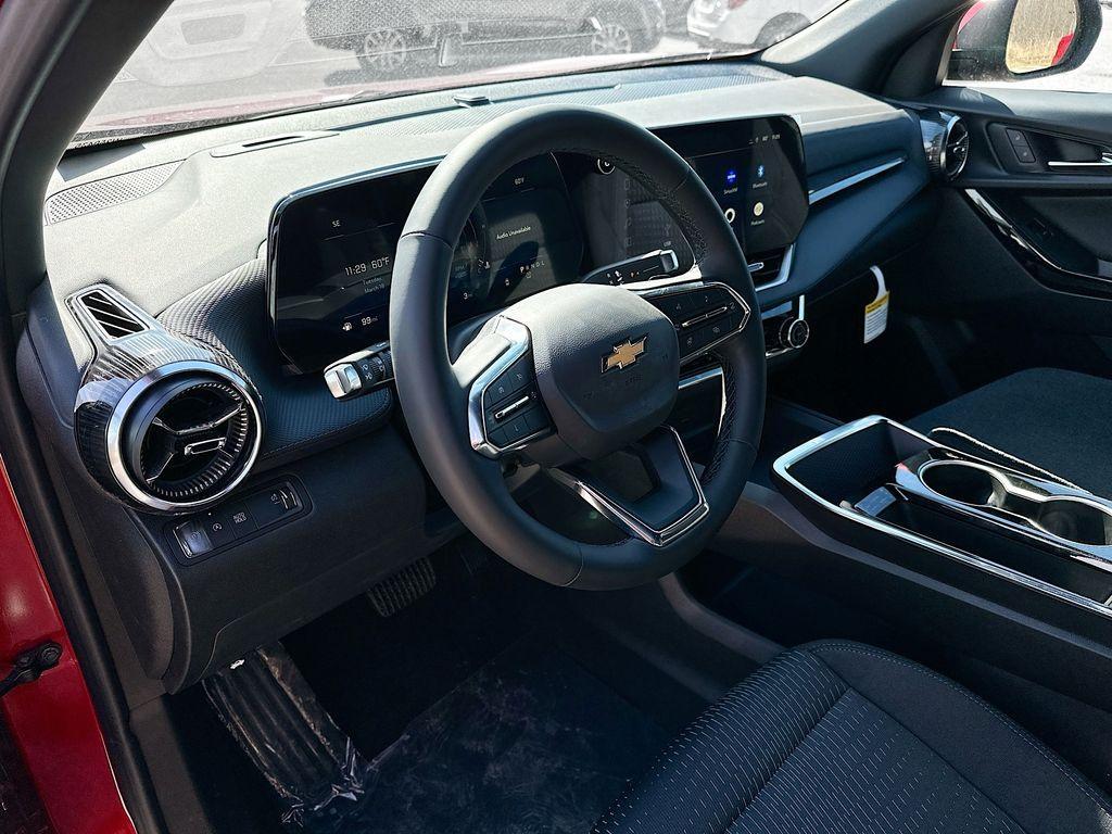 new 2025 Chevrolet Equinox car, priced at $30,490