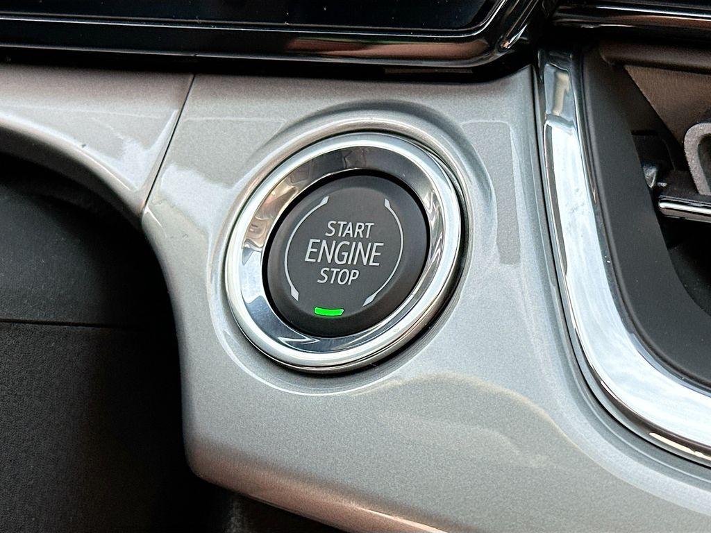 new 2025 Chevrolet Trax car, priced at $25,635