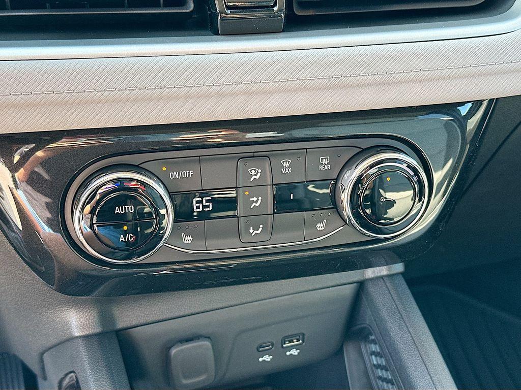 new 2026 Chevrolet TrailBlazer car, priced at $29,405