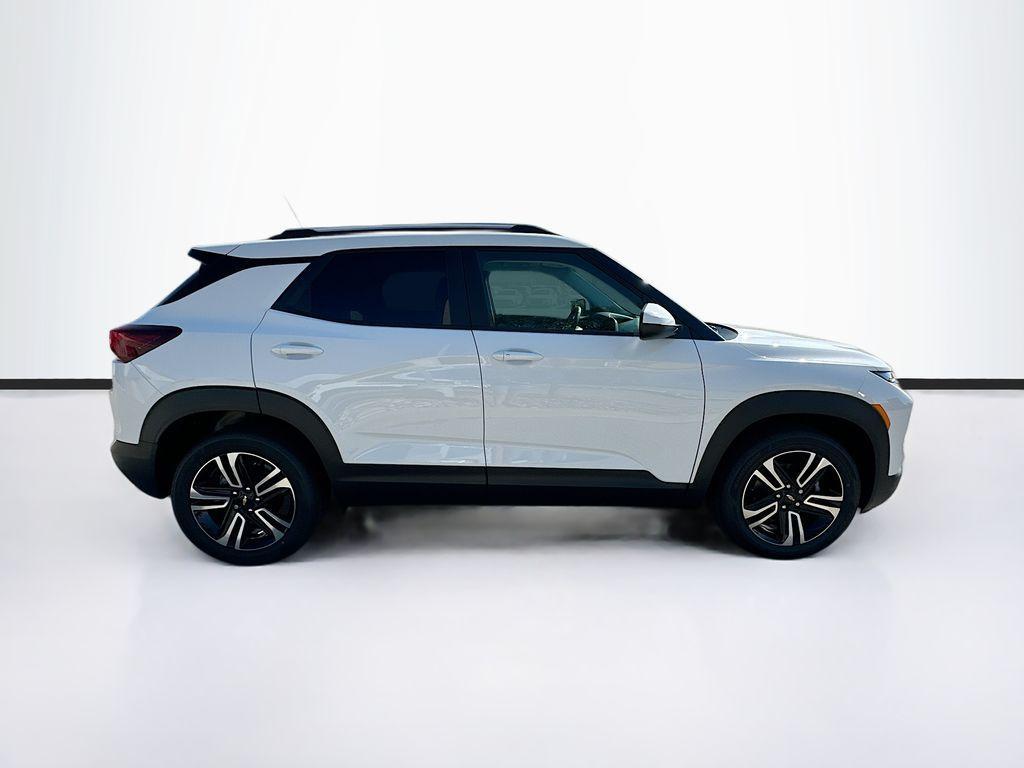 new 2026 Chevrolet TrailBlazer car, priced at $29,405