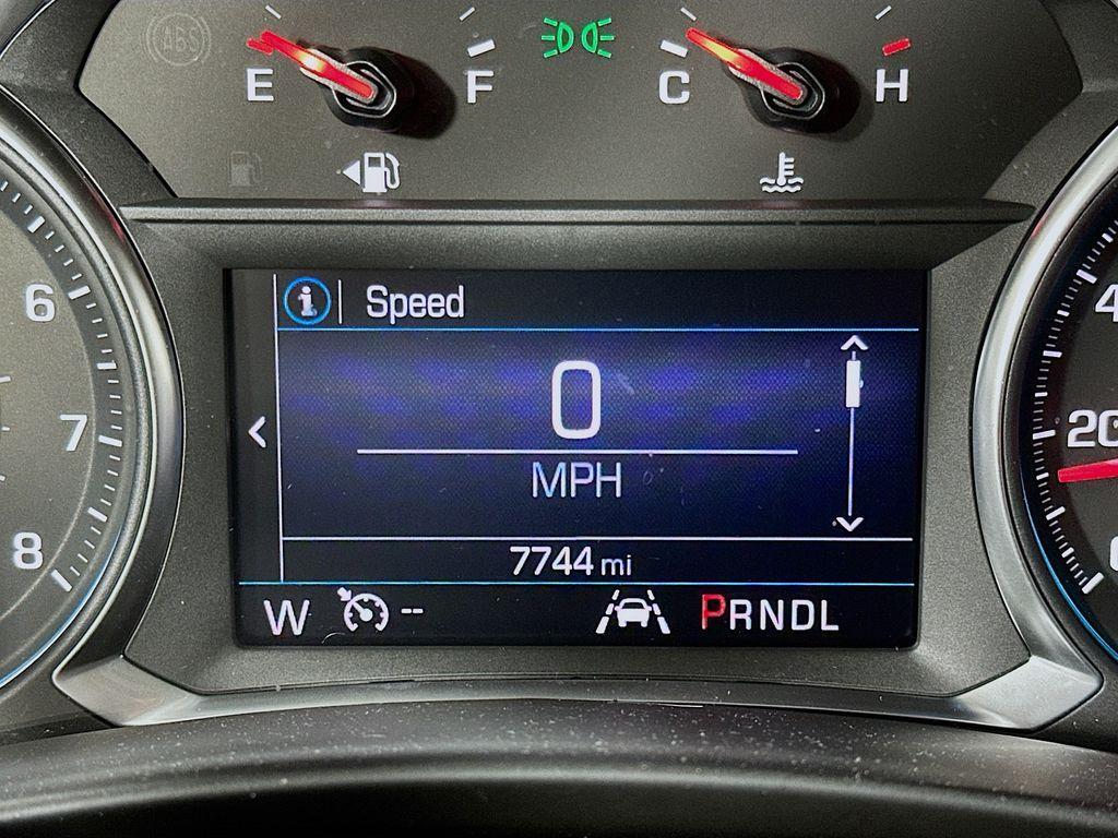 used 2022 Chevrolet Equinox car, priced at $23,798
