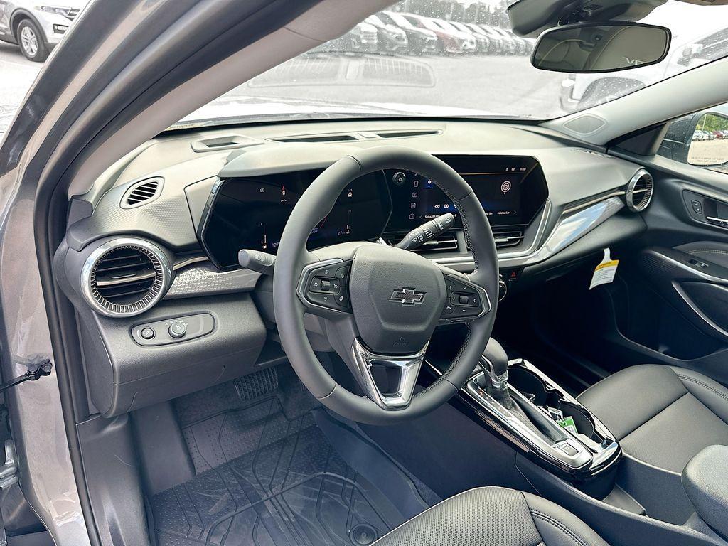 new 2025 Chevrolet Trax car, priced at $26,955