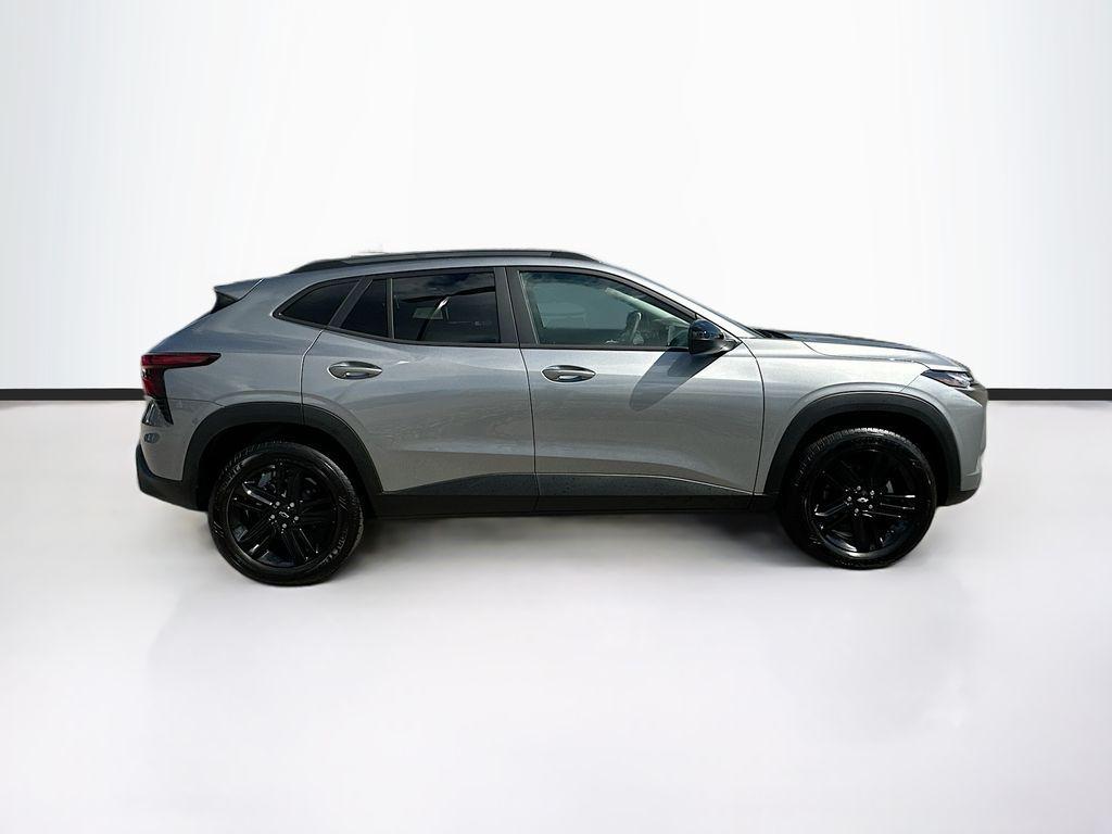 new 2025 Chevrolet Trax car, priced at $26,955