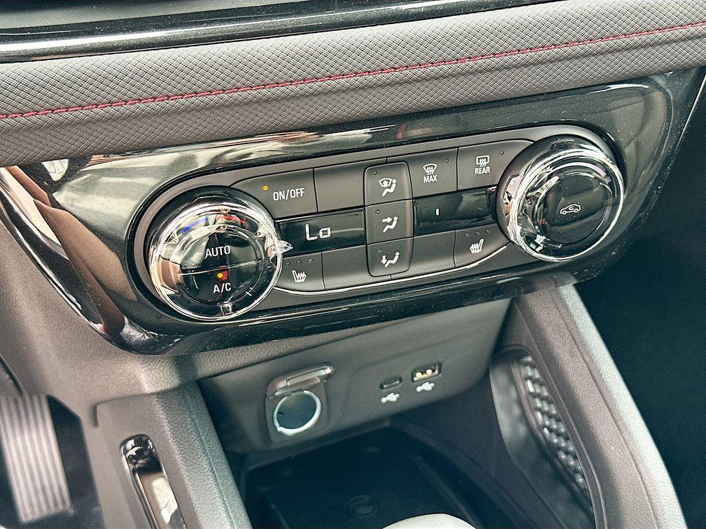 new 2026 Chevrolet TrailBlazer car, priced at $33,375