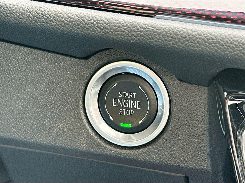used 2024 Chevrolet Traverse car, priced at $53,435