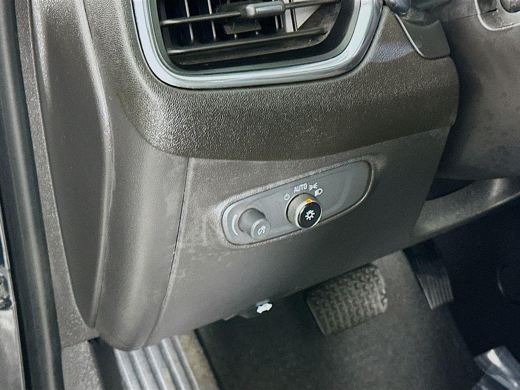 used 2024 Chevrolet Equinox car, priced at $21,846