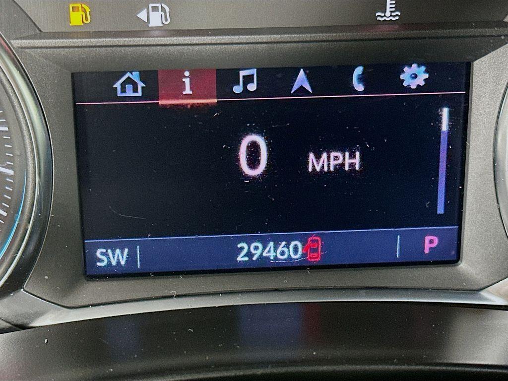 used 2024 Chevrolet Equinox car, priced at $21,846