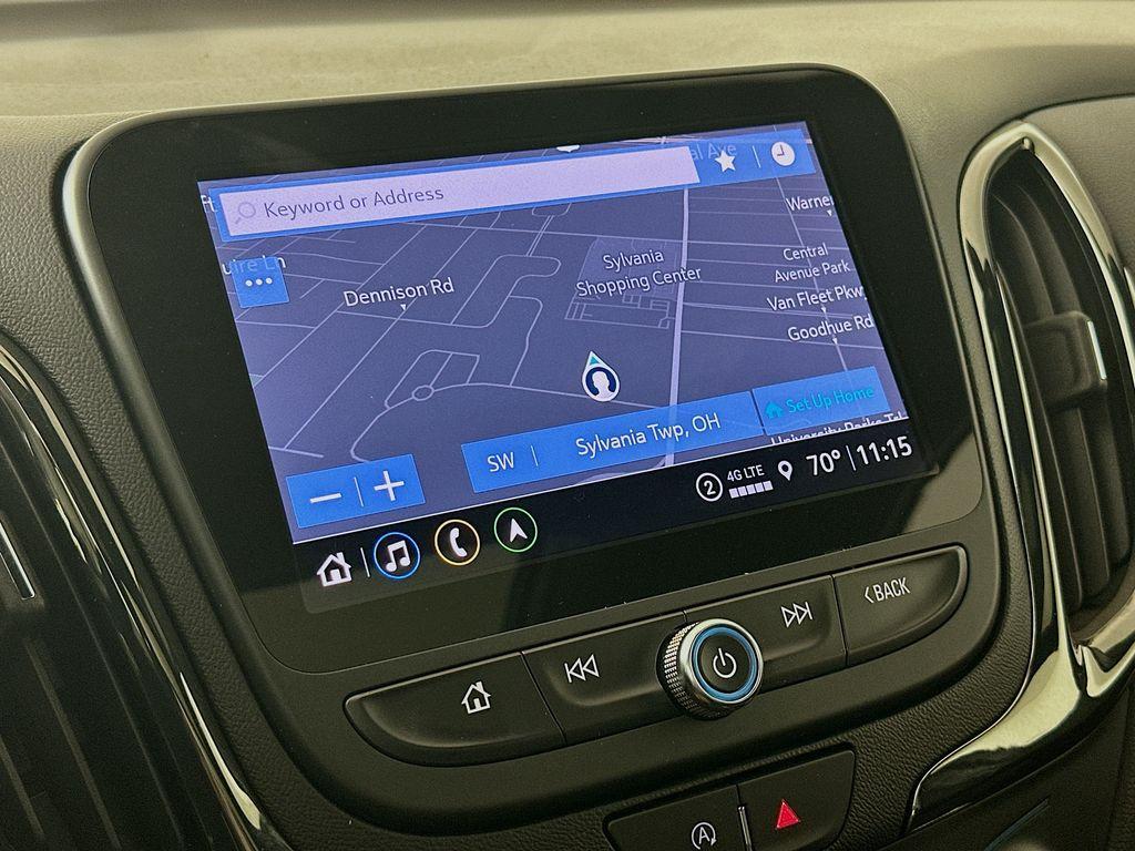 used 2022 Chevrolet Equinox car, priced at $21,953