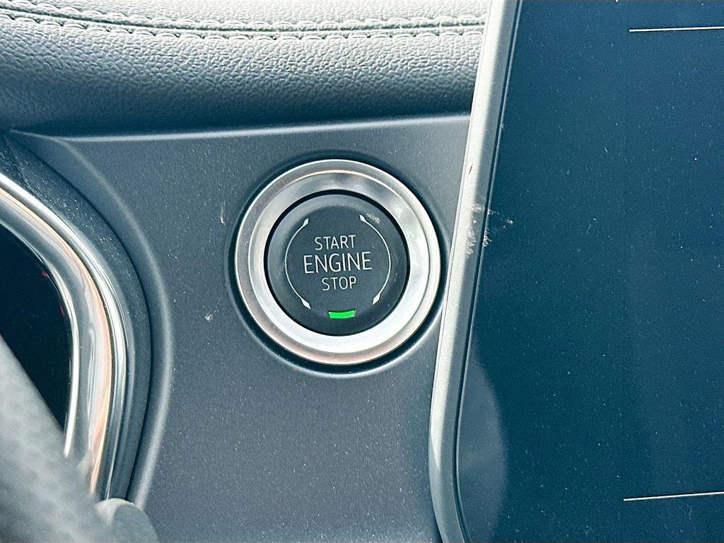 new 2025 Chevrolet Blazer car, priced at $38,265