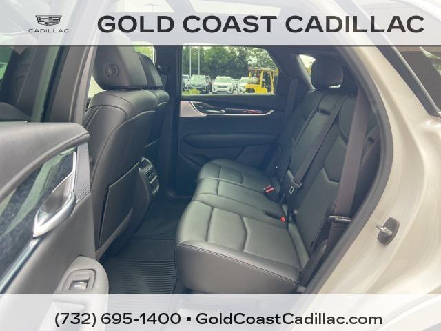 used 2022 Cadillac XT5 car, priced at $35,880