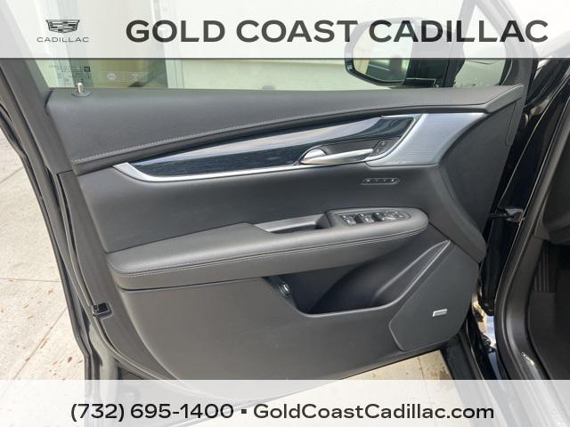 used 2024 Cadillac XT5 car, priced at $50,490