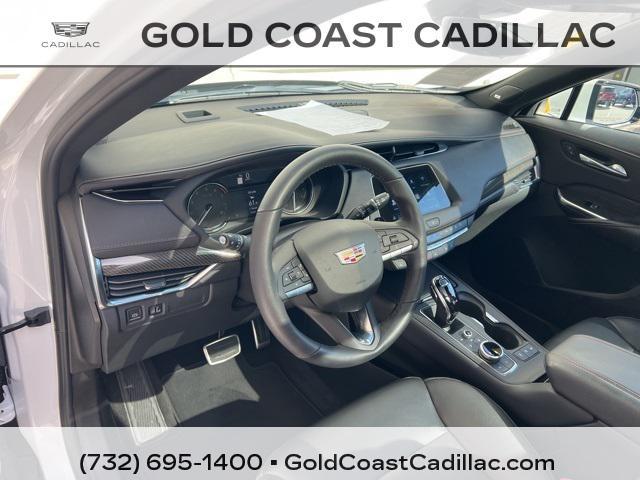 used 2022 Cadillac XT4 car, priced at $32,290