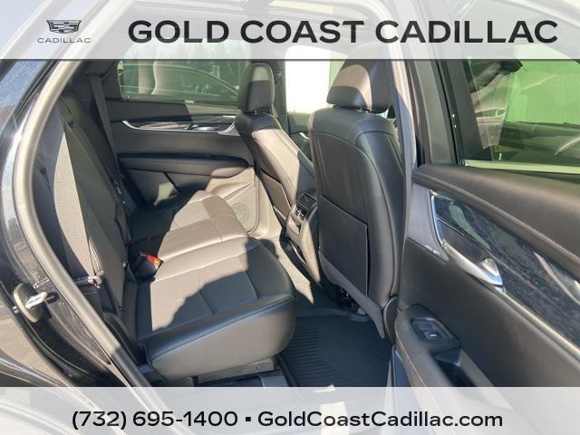 used 2022 Cadillac XT5 car, priced at $31,990