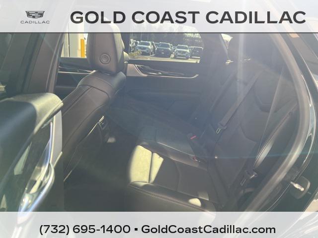 used 2022 Cadillac XT5 car, priced at $31,990