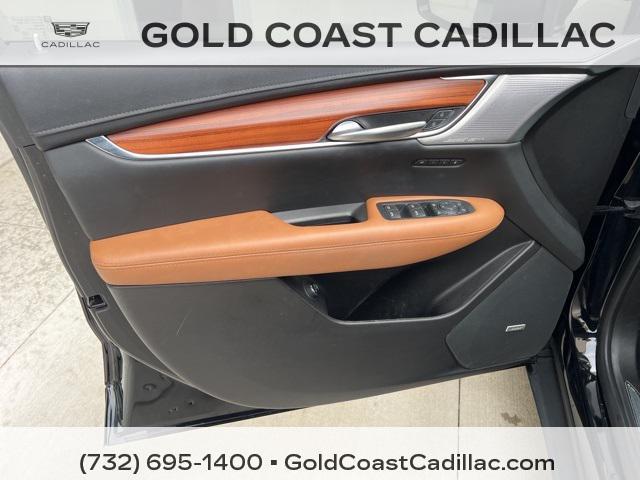 used 2023 Cadillac XT5 car, priced at $32,880