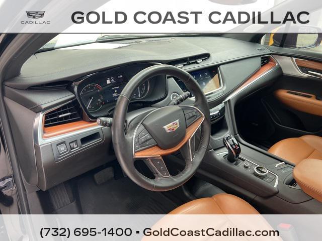 used 2023 Cadillac XT5 car, priced at $32,880
