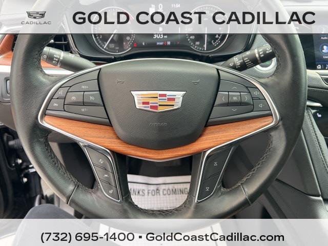 used 2023 Cadillac XT5 car, priced at $32,880