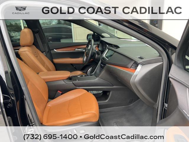 used 2023 Cadillac XT5 car, priced at $32,880