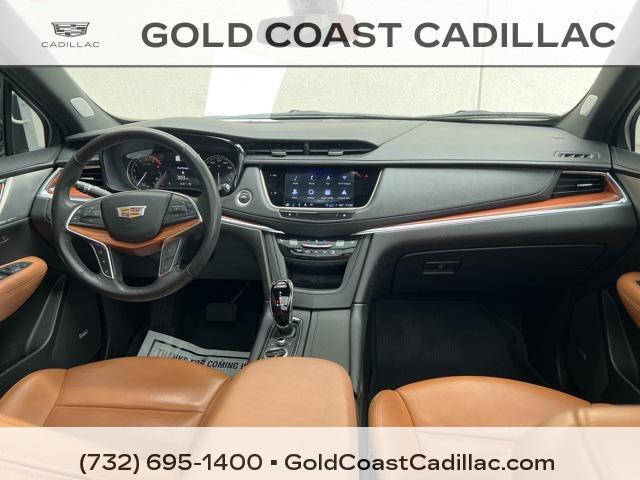used 2023 Cadillac XT5 car, priced at $32,880