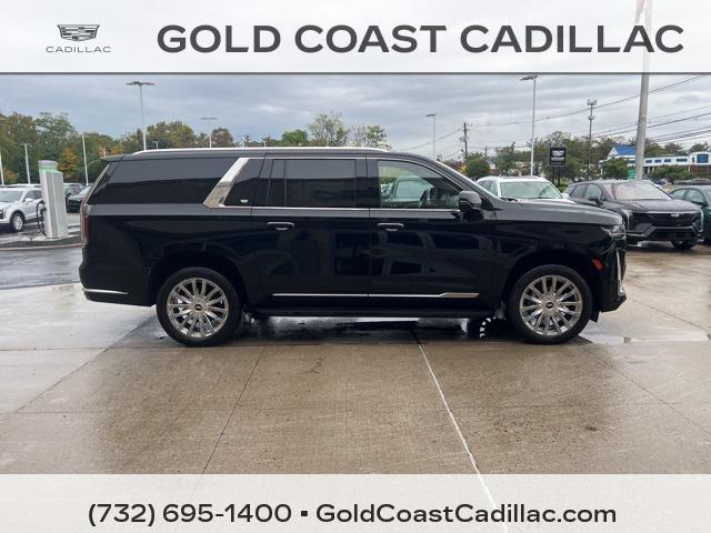 used 2022 Cadillac Escalade ESV car, priced at $54,980