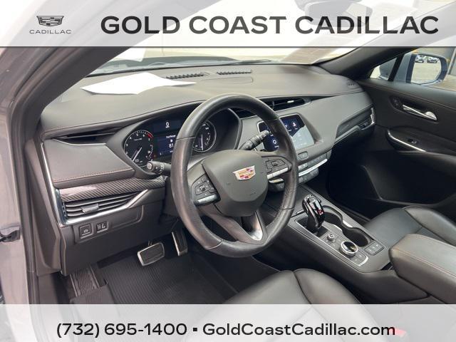 used 2023 Cadillac XT4 car, priced at $30,990
