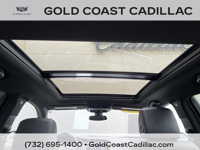 used 2022 Cadillac XT5 car, priced at $32,980