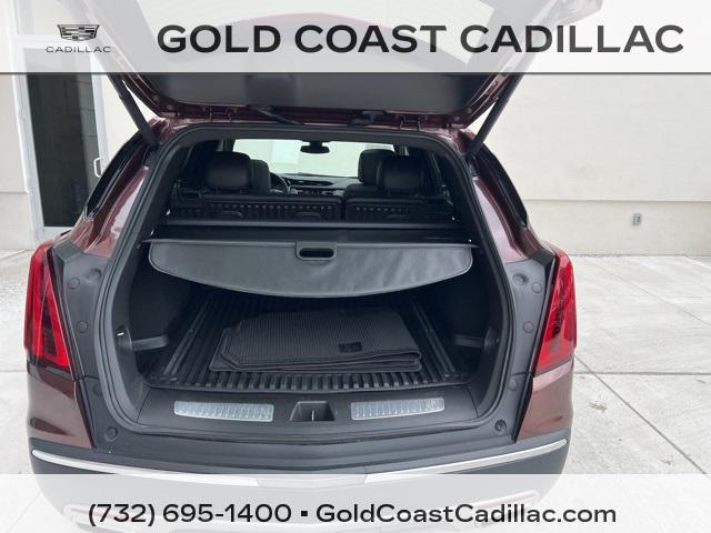 used 2022 Cadillac XT5 car, priced at $32,980