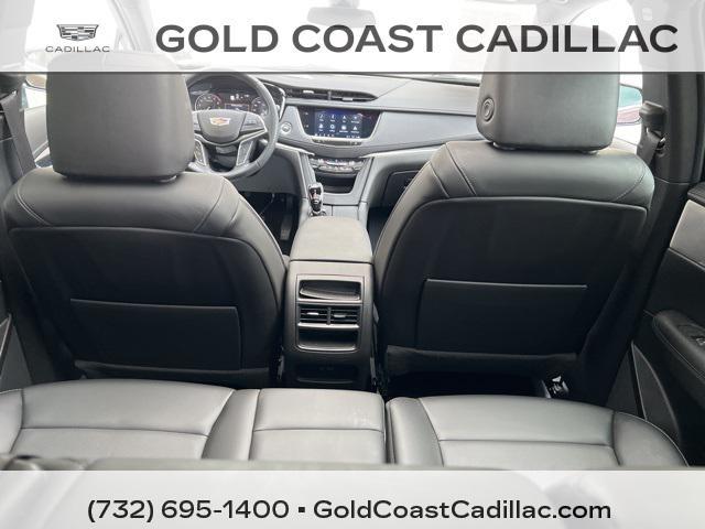used 2022 Cadillac XT5 car, priced at $32,980