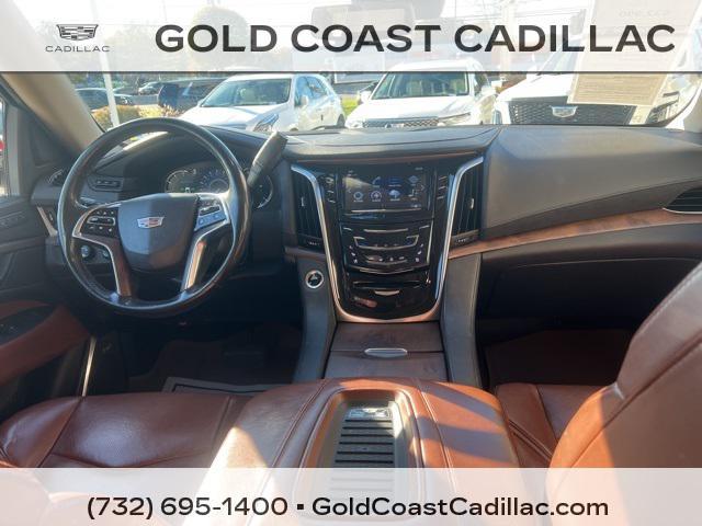 used 2020 Cadillac Escalade ESV car, priced at $31,990