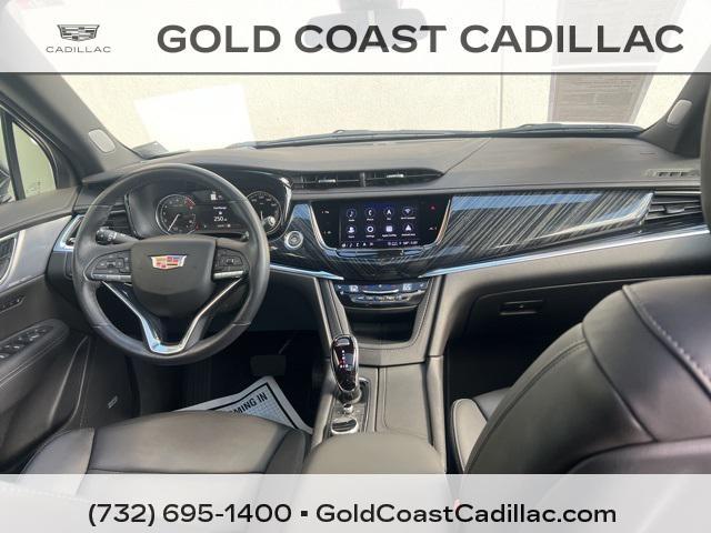 used 2024 Cadillac XT6 car, priced at $49,450