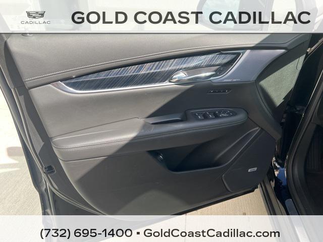 used 2024 Cadillac XT6 car, priced at $49,450