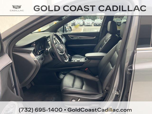 used 2022 Cadillac XT5 car, priced at $26,880